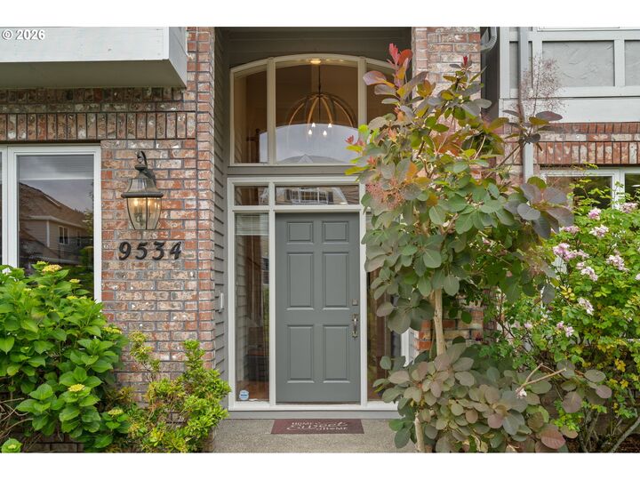 Property Photo:  9534 NW Engleman St  OR 97229 
