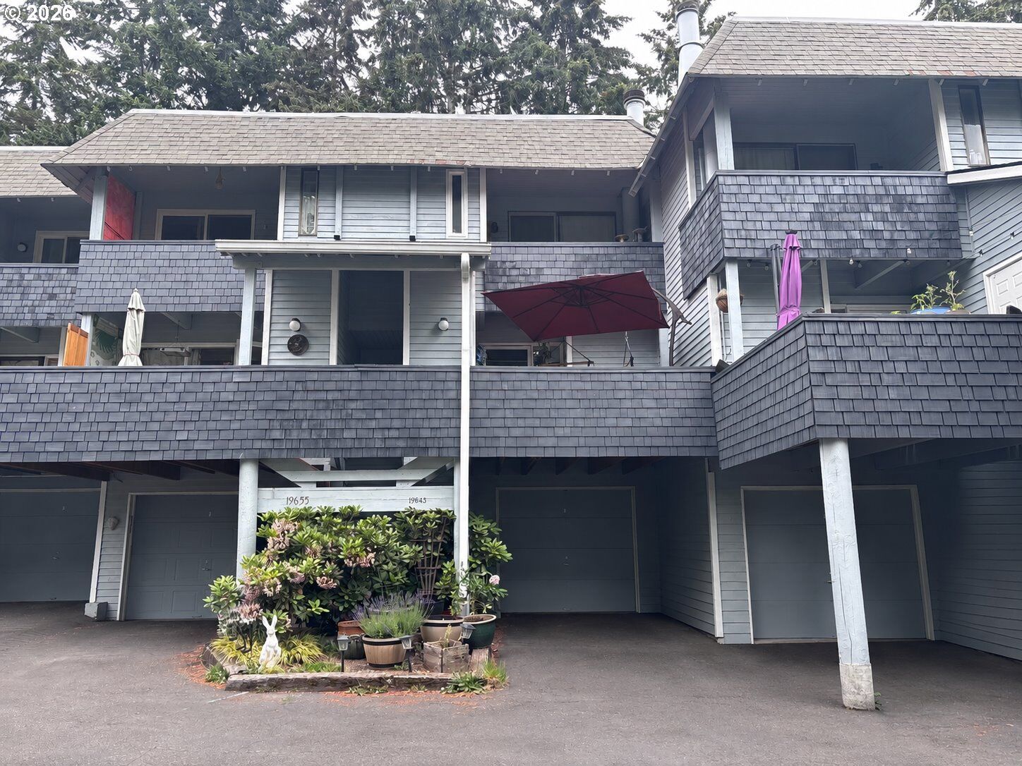 Property Photo: 19645 NW Quail Hollow Dr OR 97229