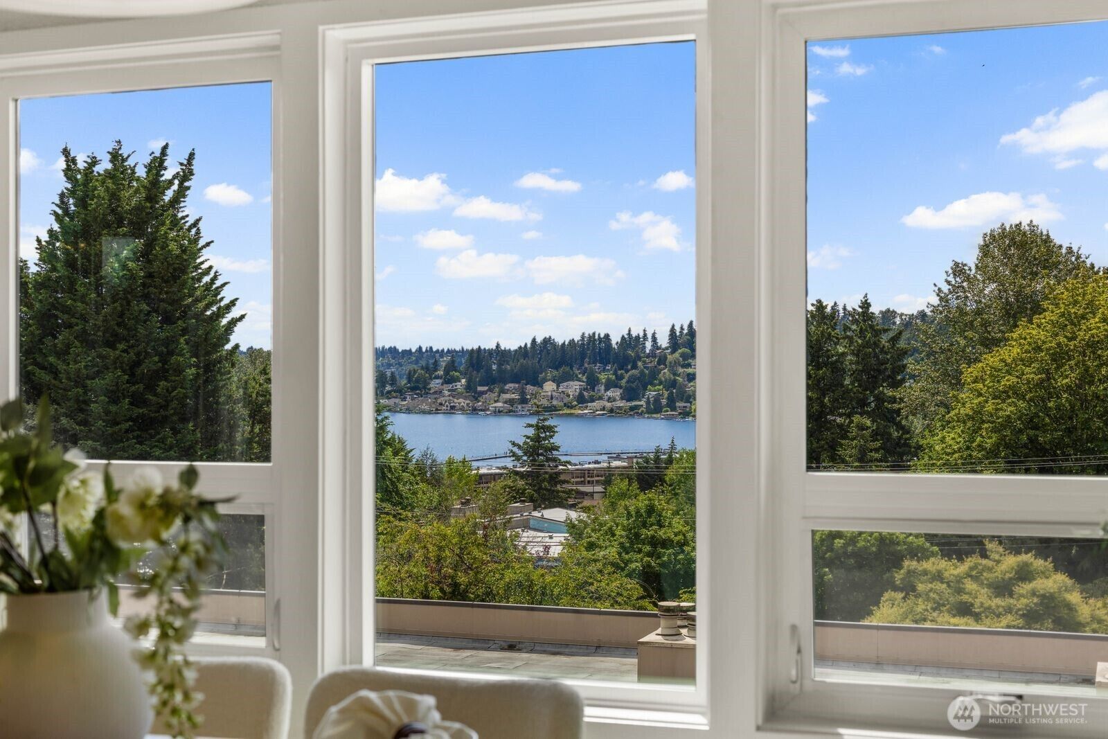 Property Photo:  11630  100th Avenue NE B319  WA 98034 
