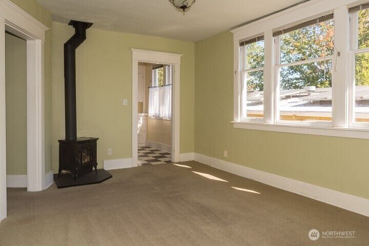 Property Photo:  1618 E Mercer Street .5  WA 98112 