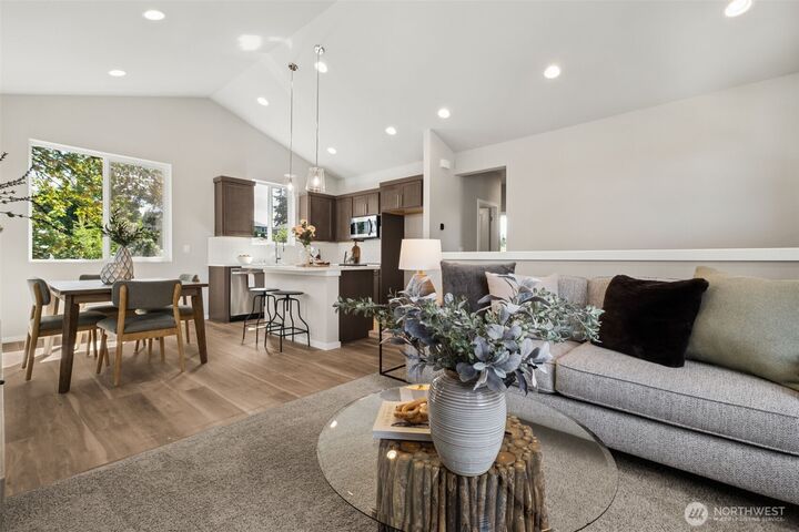 Property Photo: 24418 111th Avenue SE WA 98030