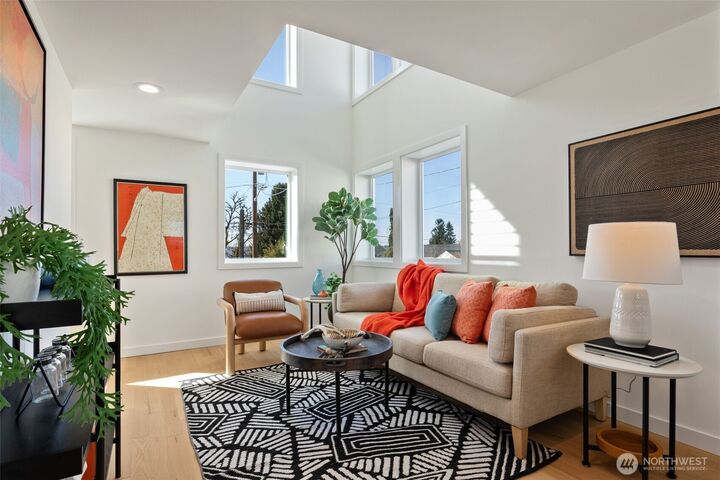 Property Photo: 1556 S Pearl Street C WA 98108