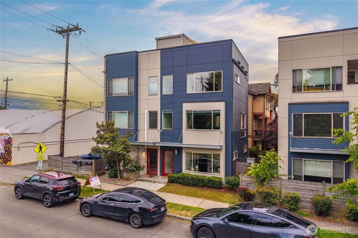 Property Photo:  3951 SW Oregon Street  WA 98116 