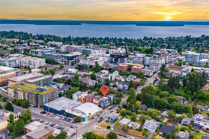 Property Photo: 3951 SW Oregon Street WA 98116