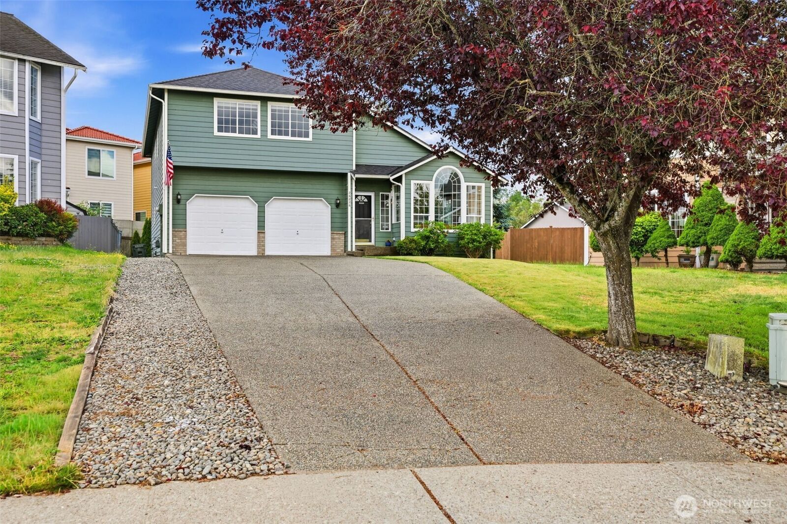 Property Photo: 26826 118th Court SE WA 98030