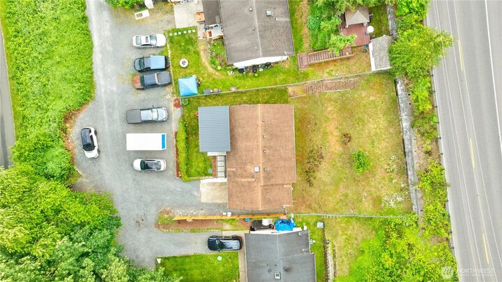 Property Photo: 1319 Maple Avenue WA 98290