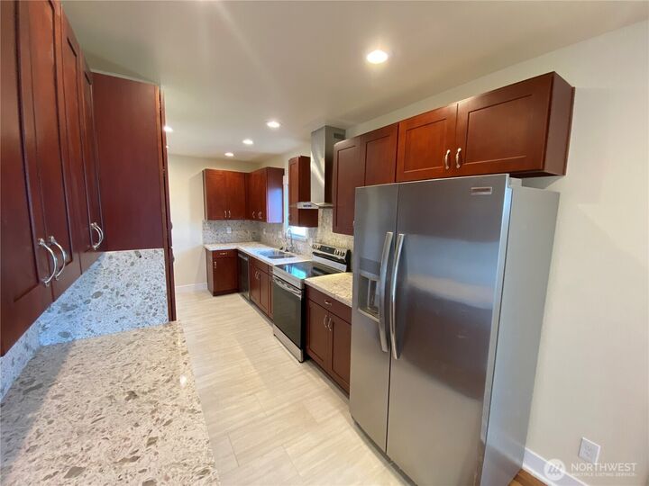 Property Photo: 2801 18th Avenue S WA 98144