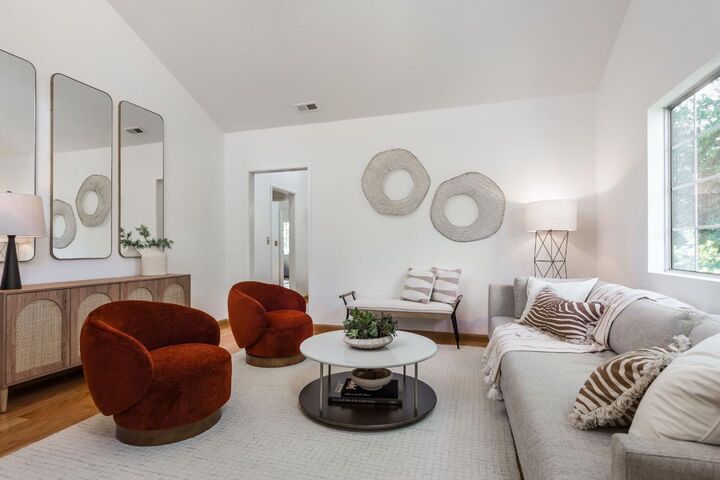 Property Photo:  3248 Clifton Court  CA 94303 