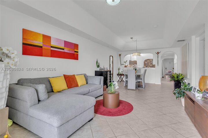 Property Photo: 10710 NW 66th St 104 FL 33178
