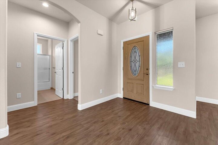 Property Photo:  1555 Acacia Street  CA 96080 