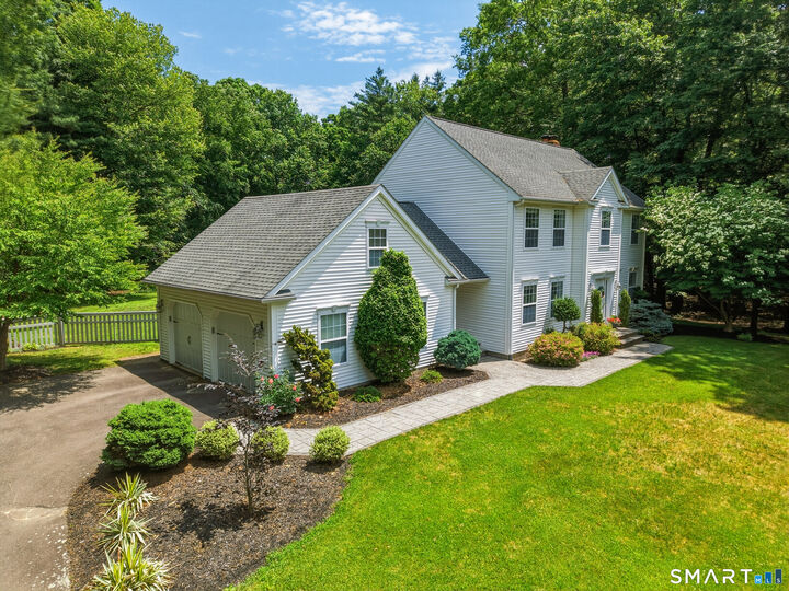 Property Photo: 74 Avebury Lane CT 06084