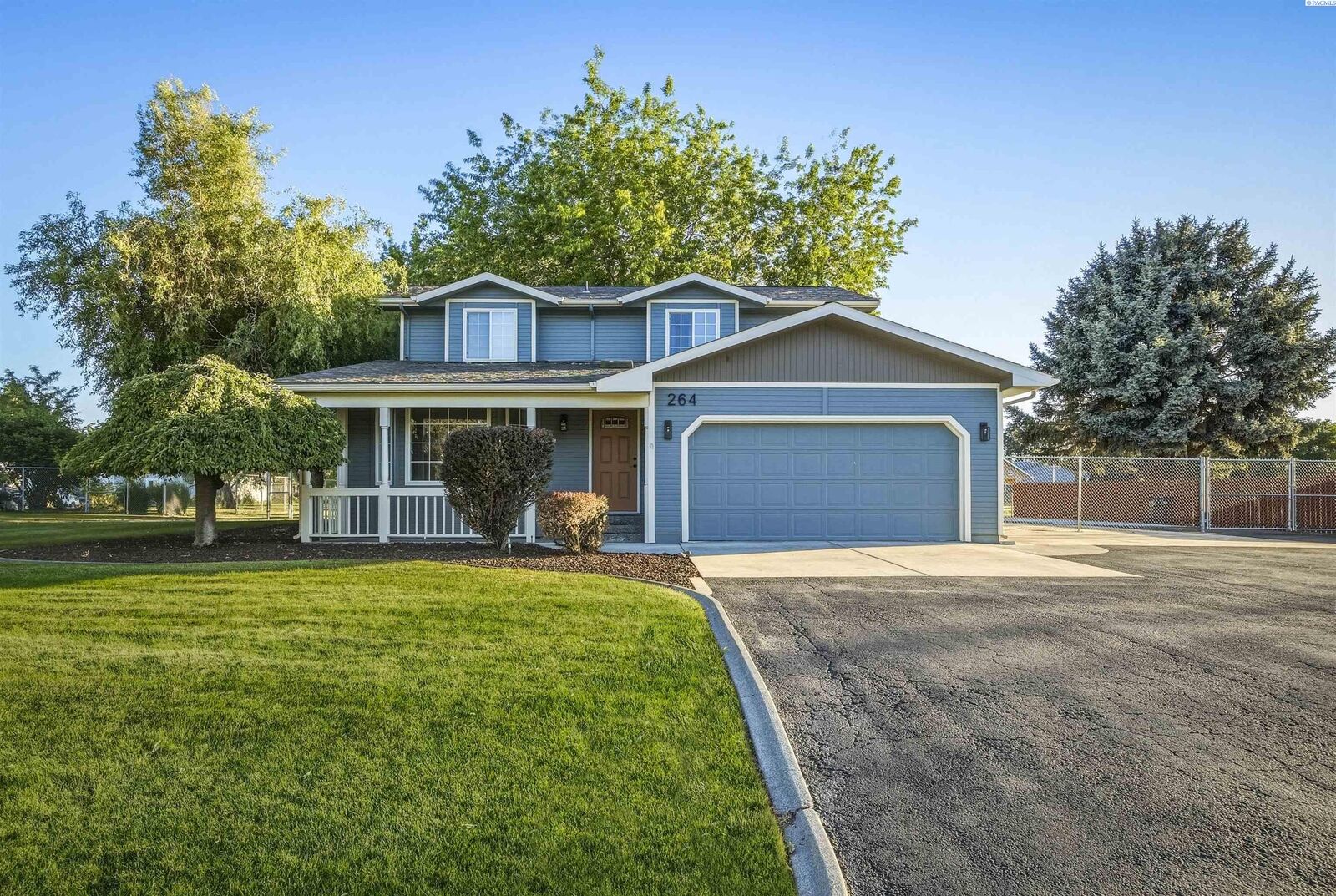 Property Photo:  264 Merry Lane  WA 99323 
