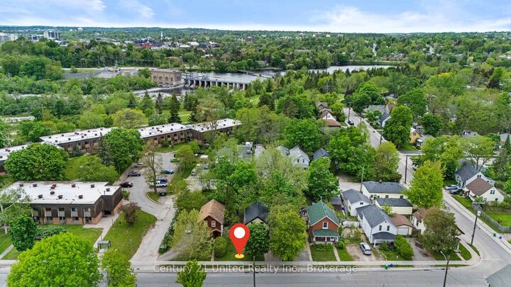Property Photo: 633 Rogers Street ON K9H 1X9