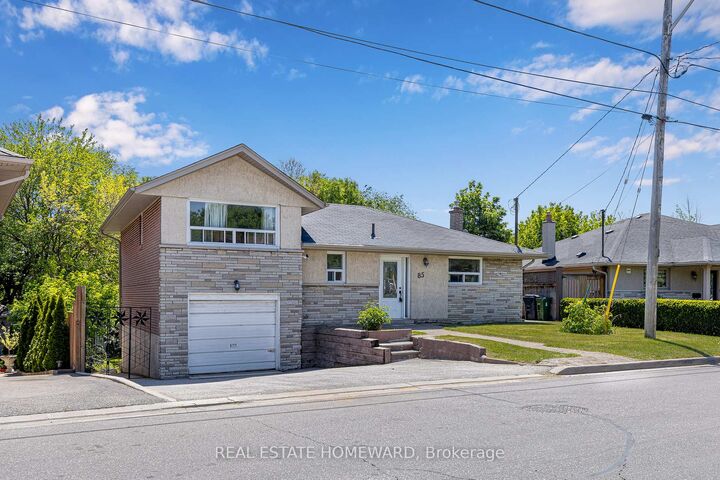 85 Letchworth Crescent — photo 1