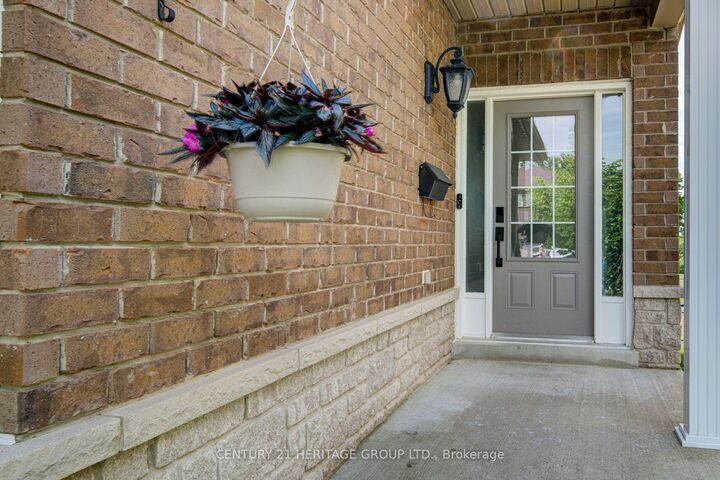 Property Photo:  1167 Laurand Street  ON L9S 4Z7 