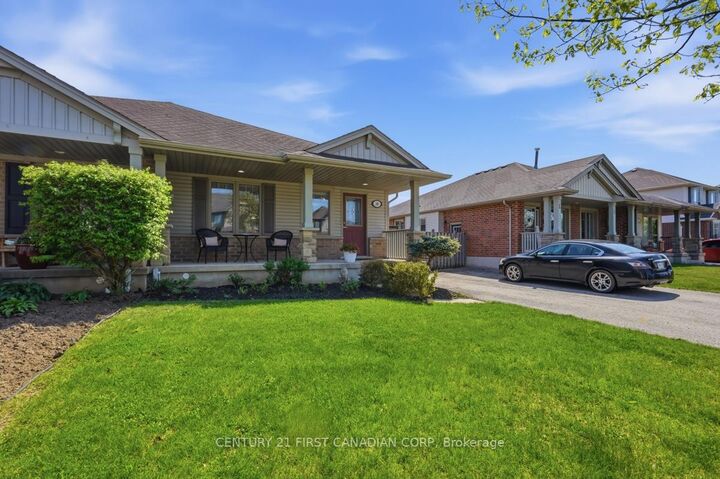Property Photo: 30 Pear Tree Avenue ON N5R 0B5