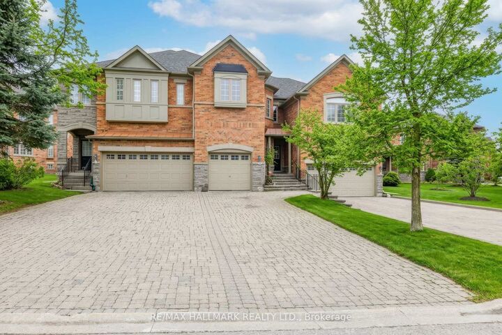 76 Westbury Court — photo 1