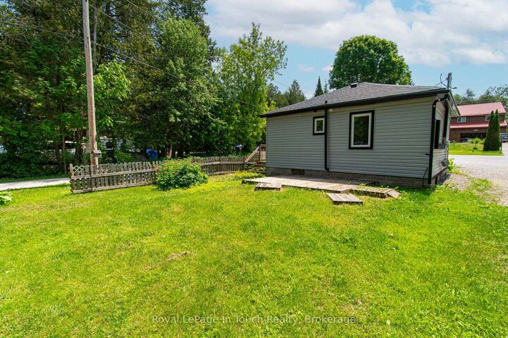 Property Photo: 78 King Rd N/A ON L0K 2C0