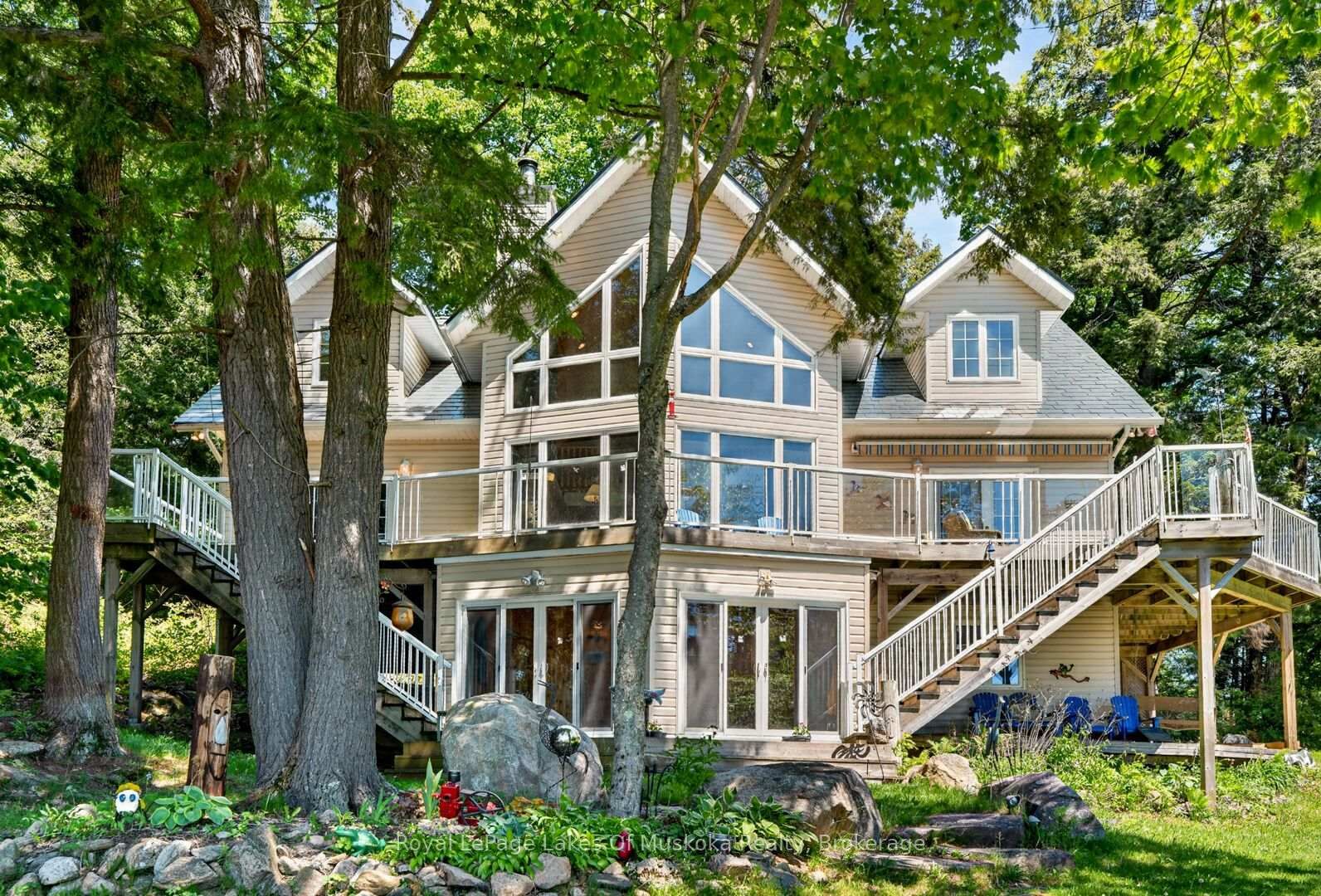 Property Photo: 206 Macbeth Island ON P1L 1X1