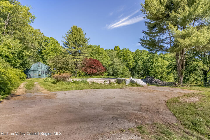 Property Photo:  683 U.s. 44/55  NY 12528 