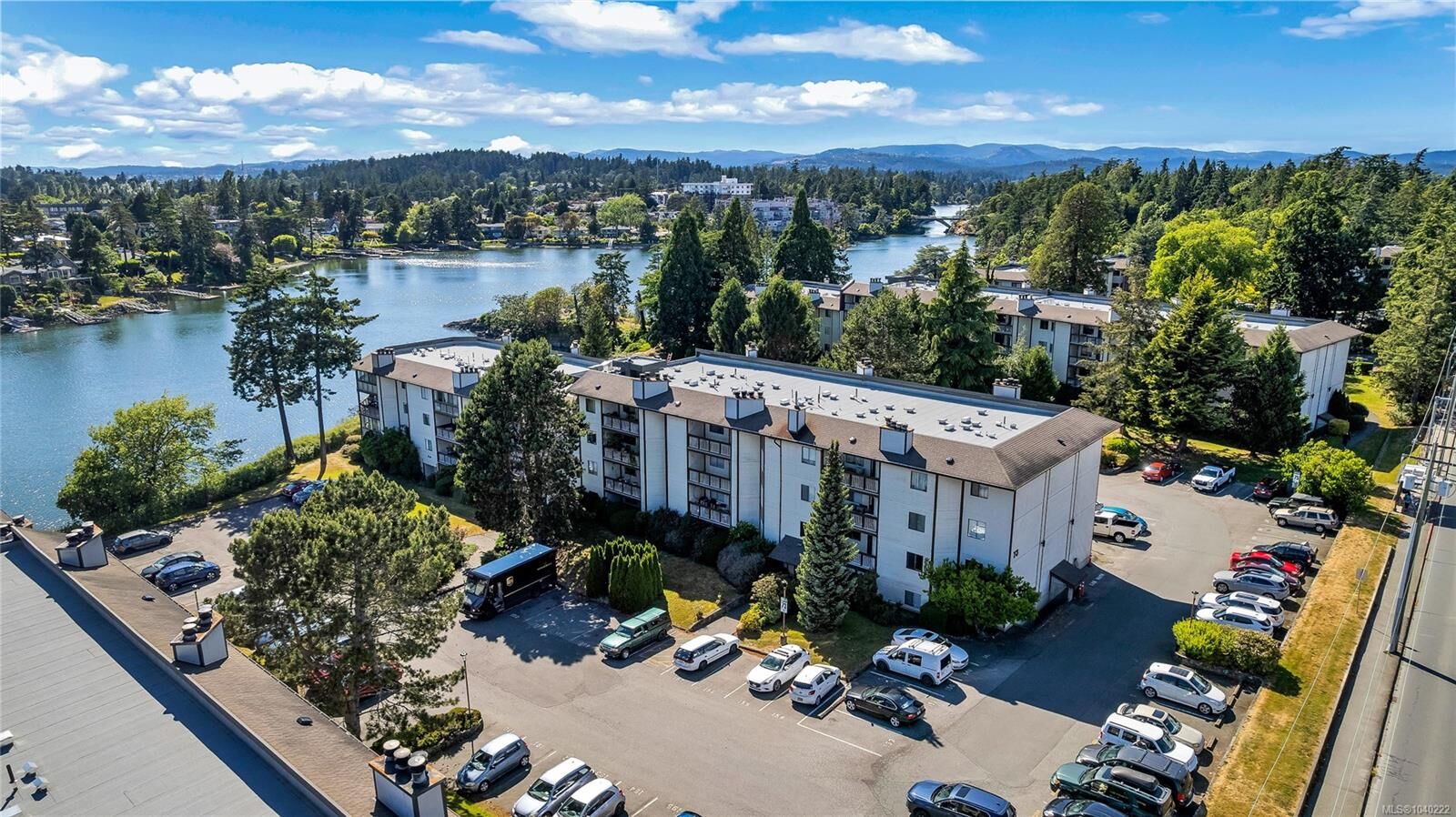 Property Photo: 73 Gorge Rd W #212 BC V9A 1L9