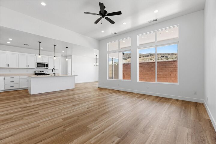Property Photo:  2223 W 380 S  UT 84737 