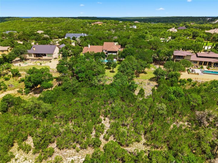 Property Photo: 954 Covered Bridge Drive TX 78619