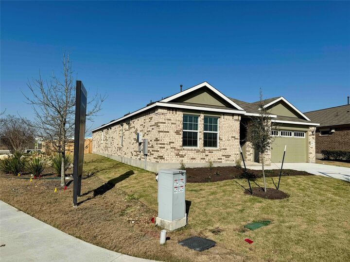 Property Photo: 160 Sky Meadows Circle TX 78666