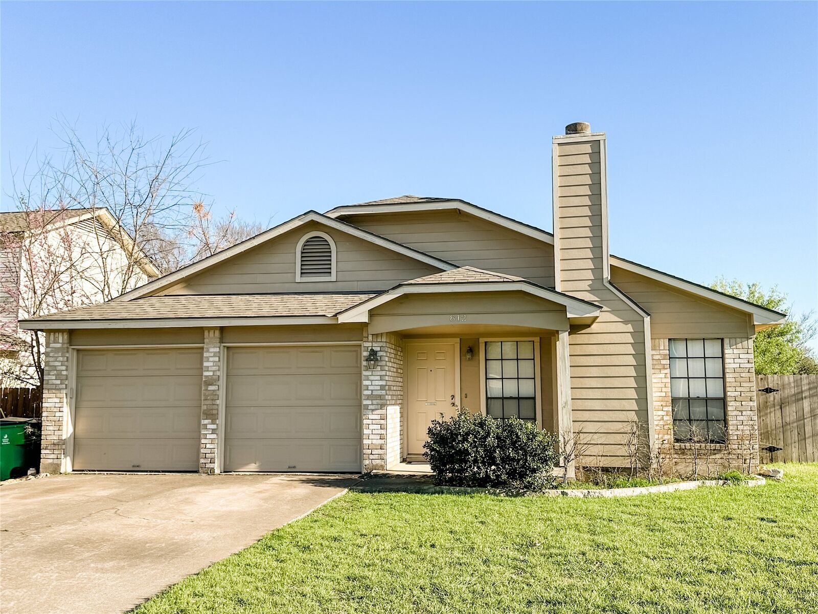 Property Photo:  812 Primrose Lane  TX 78613 