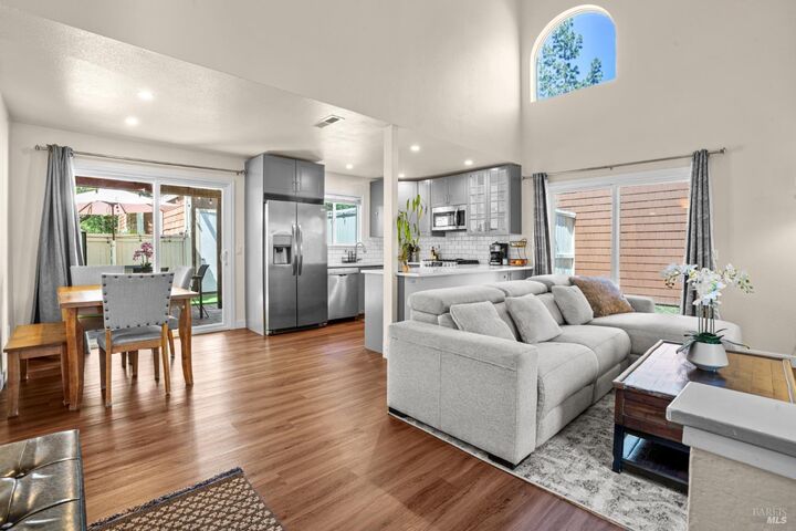 Property Photo:  2706 Lakeview Drive  CA 95405 