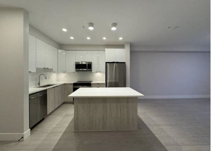 Property Photo:  11655 Fraser St 314  BC V2X 0X7 