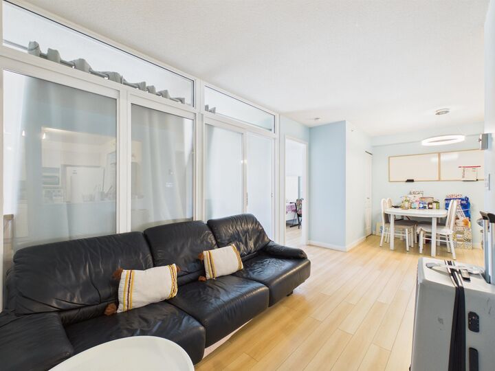 Property Photo: 7995 Westminster Highway 602 BC V6Y 3Y5