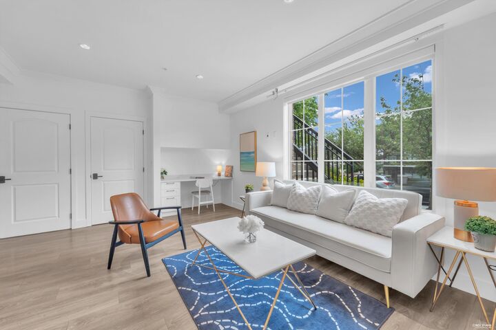 Property Photo: 469 W 63rd Avenue BC V5X 2J3