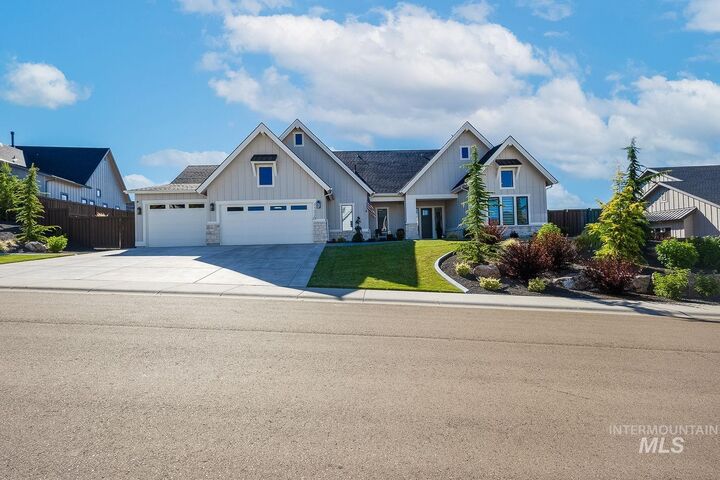 Property Photo: 11329 N Elk Ridge Way ID 83714