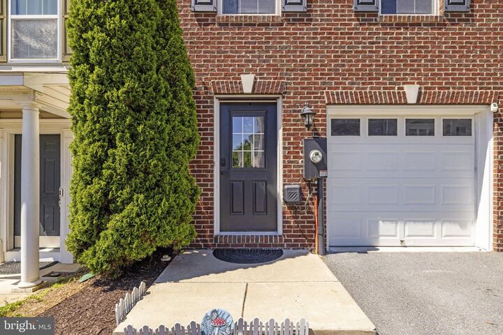 Property Photo:  124 Worsham Terrace  VA 22602 