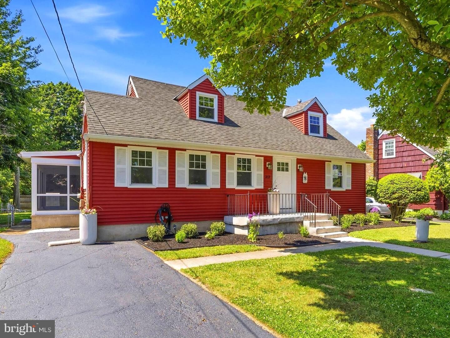 Property Photo: 217 Nancy Lane NJ 08638