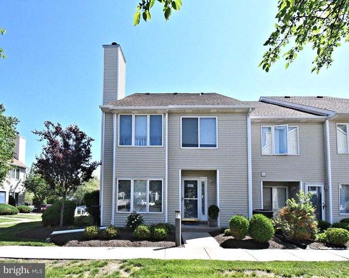 Property Photo: 805 Karens Court 805 PA 19454