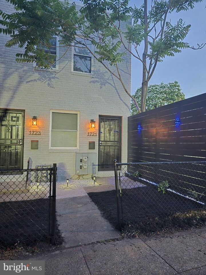 Property Photo: 1721 Gales Place NE DC 20002