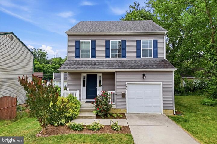 Property Photo: 208 E Lafayette Avenue NJ 08049