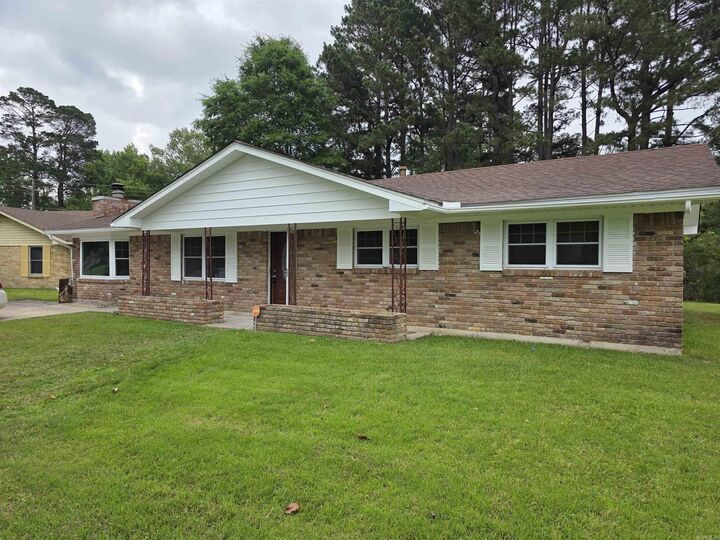 Property Photo:  2204 Sheraton Park Drive  AR 71603 