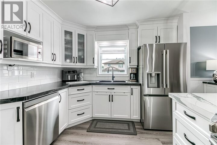 Property Photo:  1232 Jeanne D'Arc Street  ON P3P 1Y5 