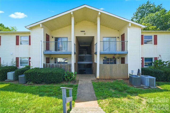 Property Photo:  7984 Shady Oak Trail 189  NC 28210 
