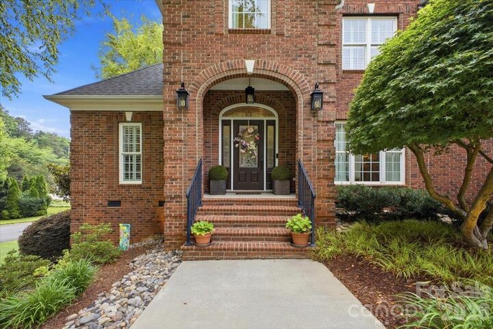 Property Photo: 201 Commodore Court NC 28012