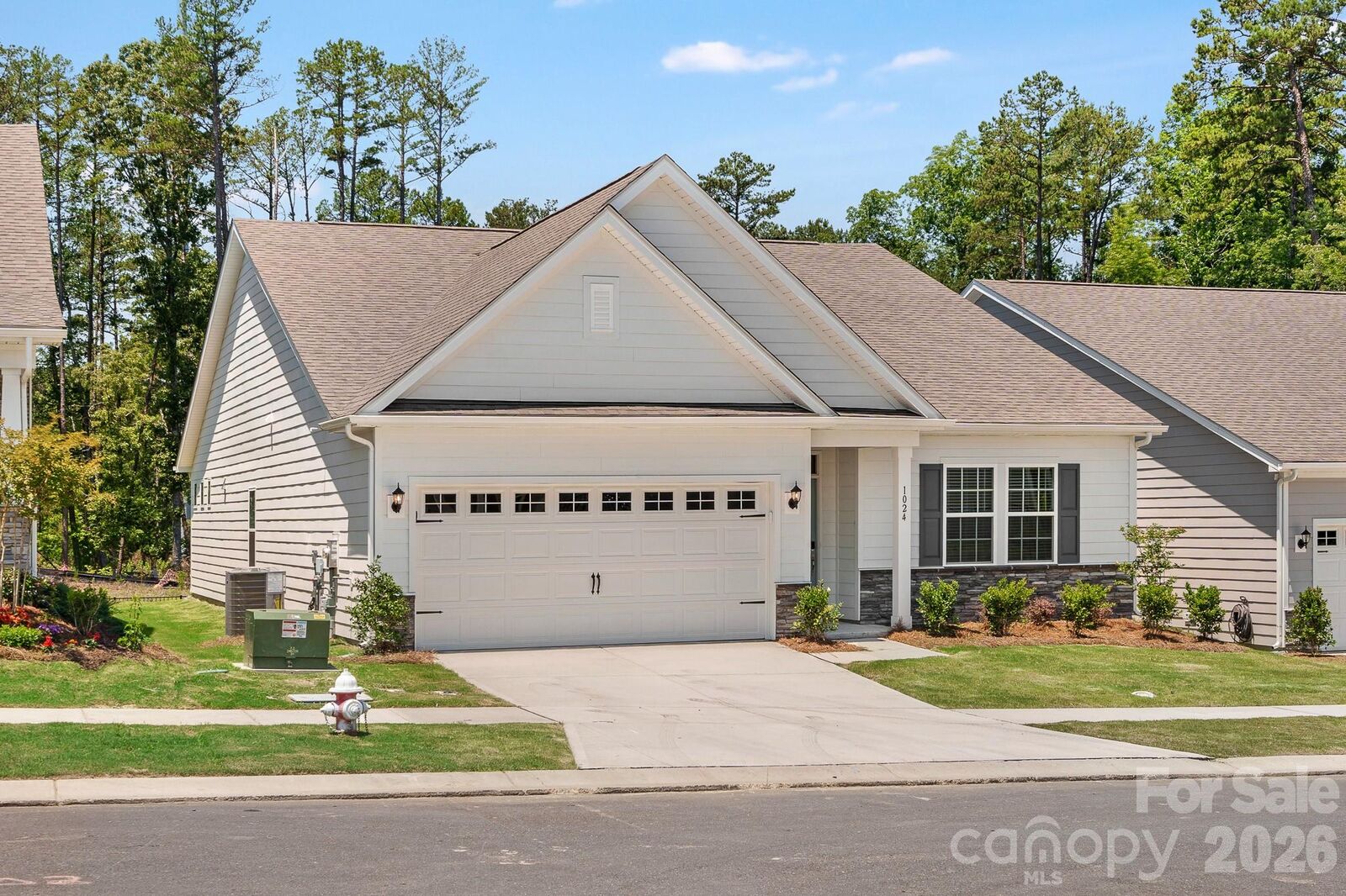 Property Photo:  1024 Rosefield Court  NC 28079 