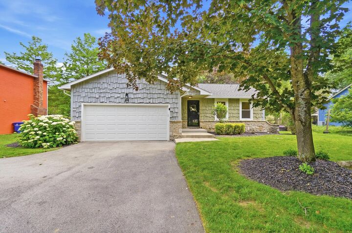 Property Photo:  44 N Spring Road  OH 43081 