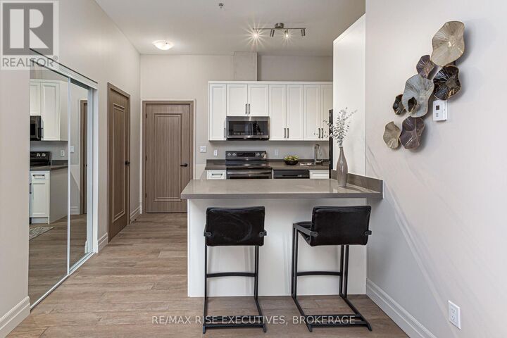 Property Photo:  847 Development Drive 307  ON K7M 4W6 