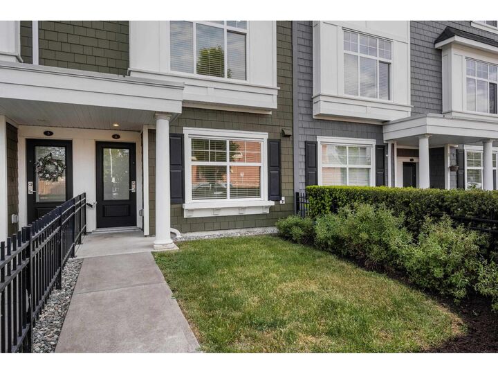 Property Photo: 27735 Roundhouse Drive 6 BC V4X 0B9