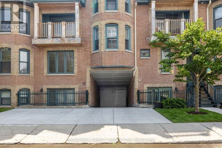 Property Photo:  226 Wilbrod Street 1  ON K1N 6L6 