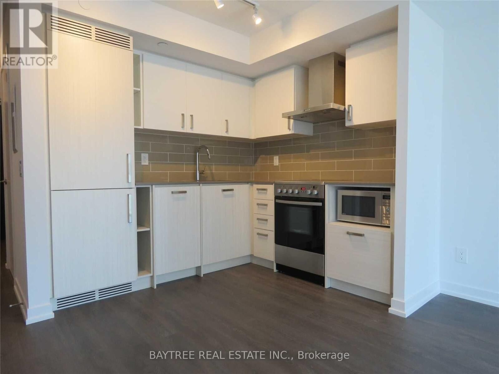 Property Photo:  125 Redpath Avenue 1707  ON M4S 2J9 