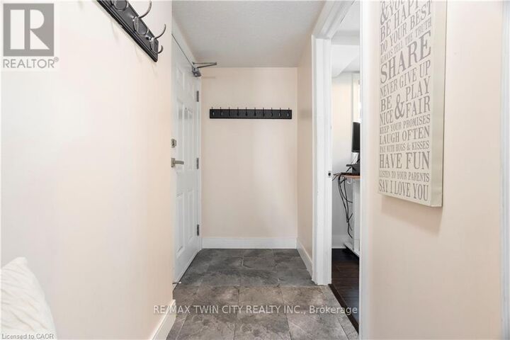 Property Photo:  64 Frederick Drive 204  ON N1L 0P3 